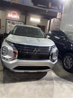 ميتسوبيشي اوتلاندر